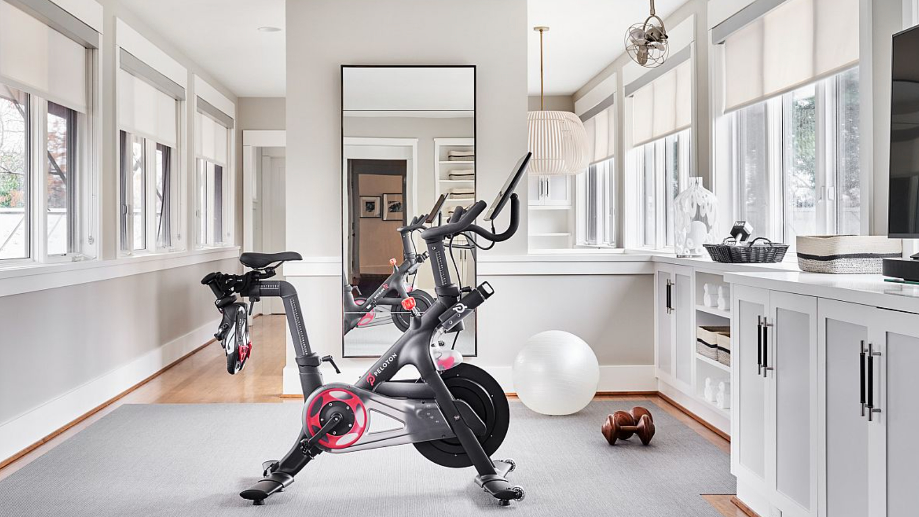 No room ? Consider a workout space in the hallway